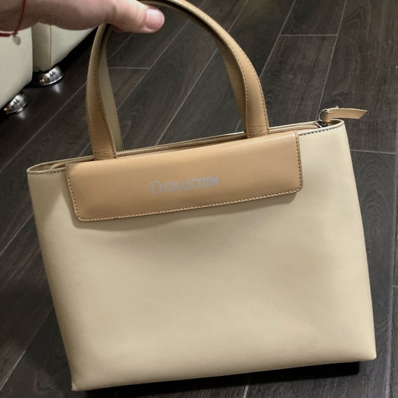 Elegant cream color faux fur purse- like new! - Picture 1 of 3